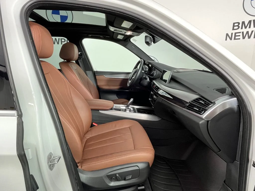Used 2017 White BMW xDrive35i image 18