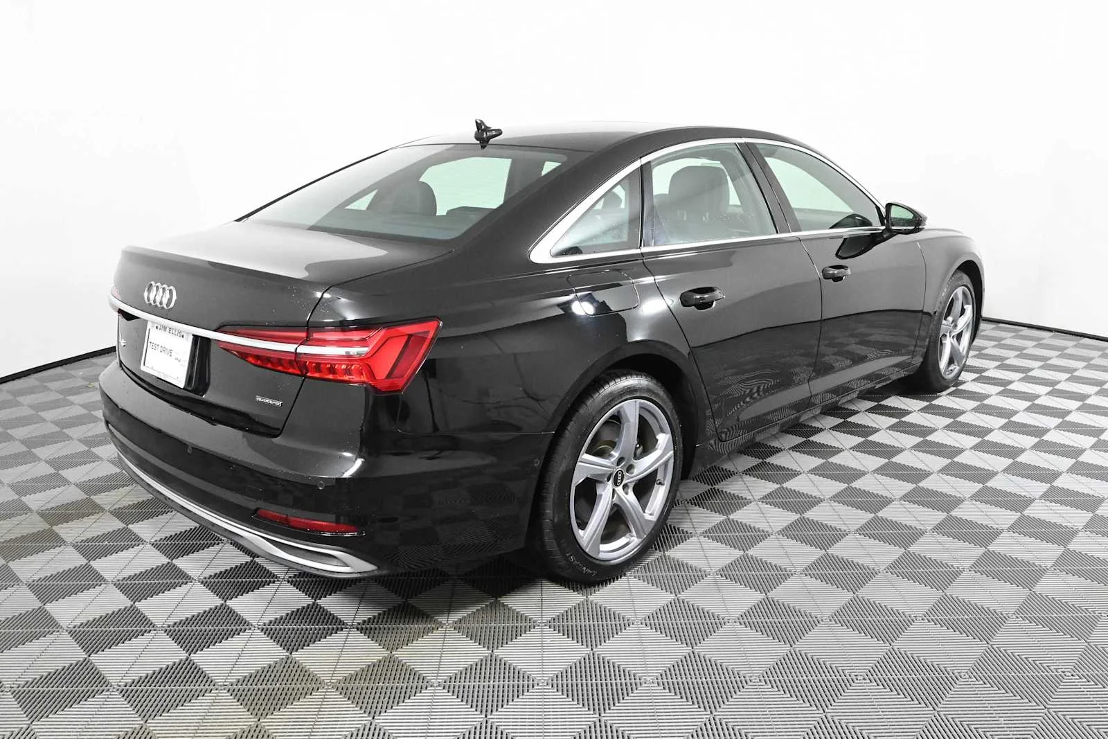 Used 2024 Brilliant Black Audi Premium Plus image 8