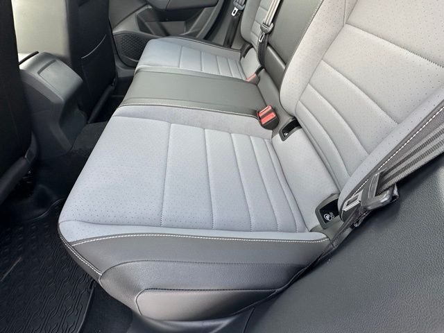 2025 Volkswagen Jetta SE - Photo 27