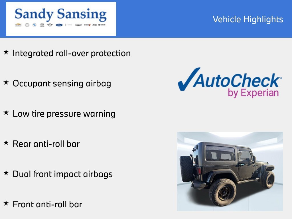 Used 2015 Black Clearcoat Jeep Sahara image 7