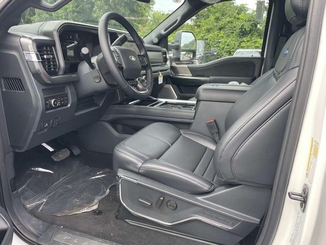 New 2026 Star White Metallic Tri-Coat Ford F-350® Platinum® image 8