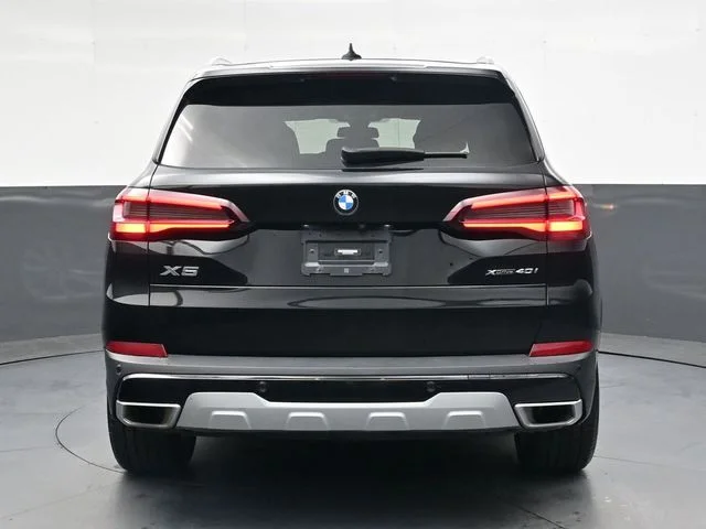 Used 2023 Black BMW xDrive40i image 6