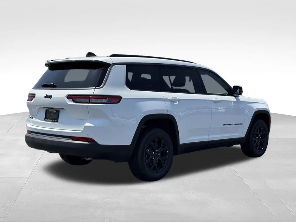 New 2026 Bright White Clear-Coat Exterior Paint Jeep Altitude image 11