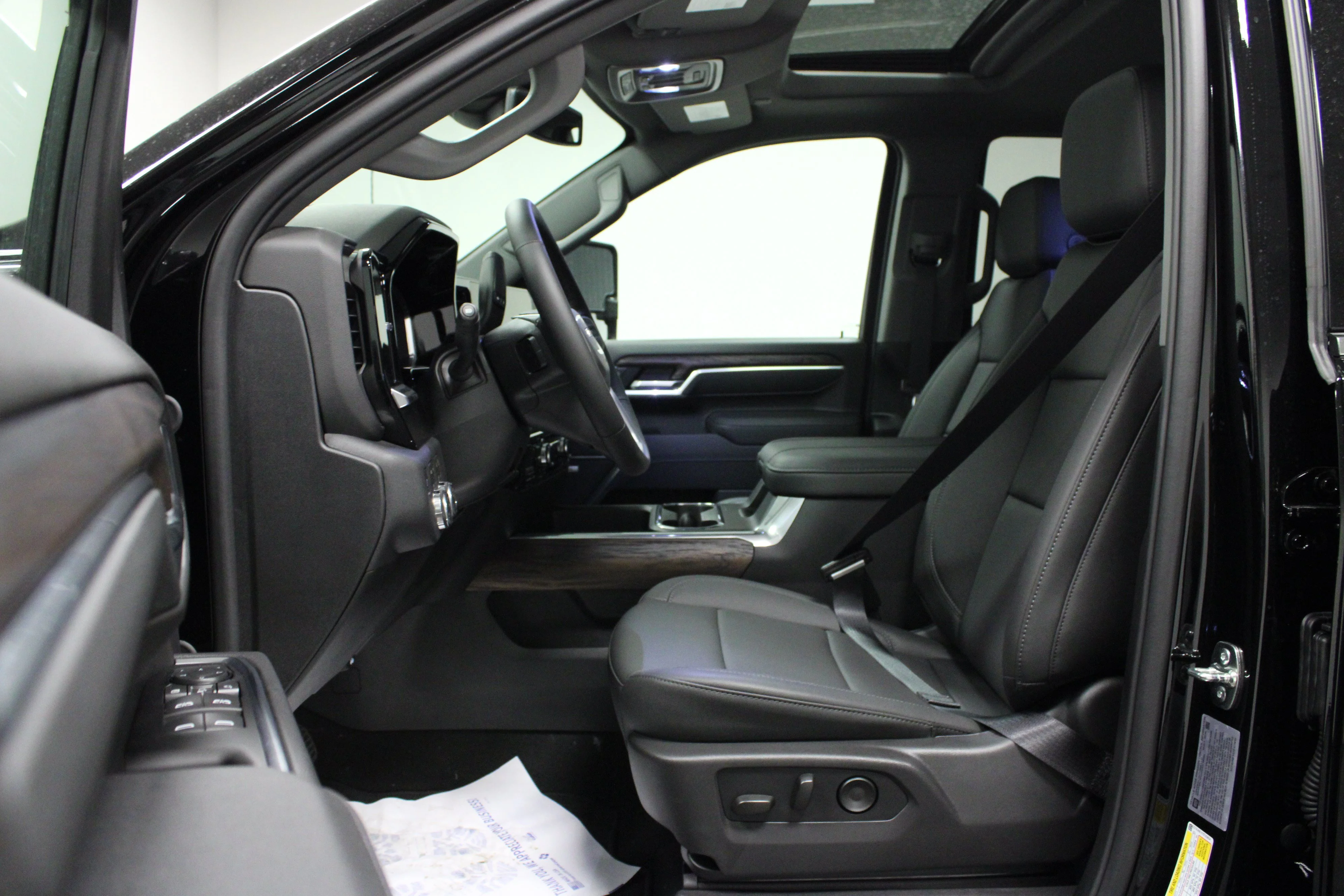 New 2026 Onyx Black GMC SLT image 12