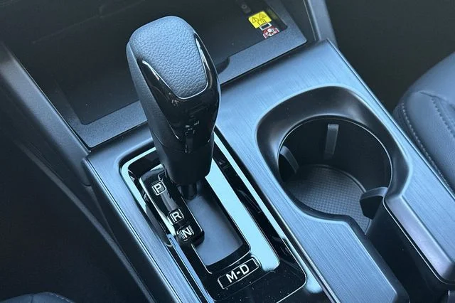 New 2026 RIVER ROCK PEARL Subaru Premium image 19