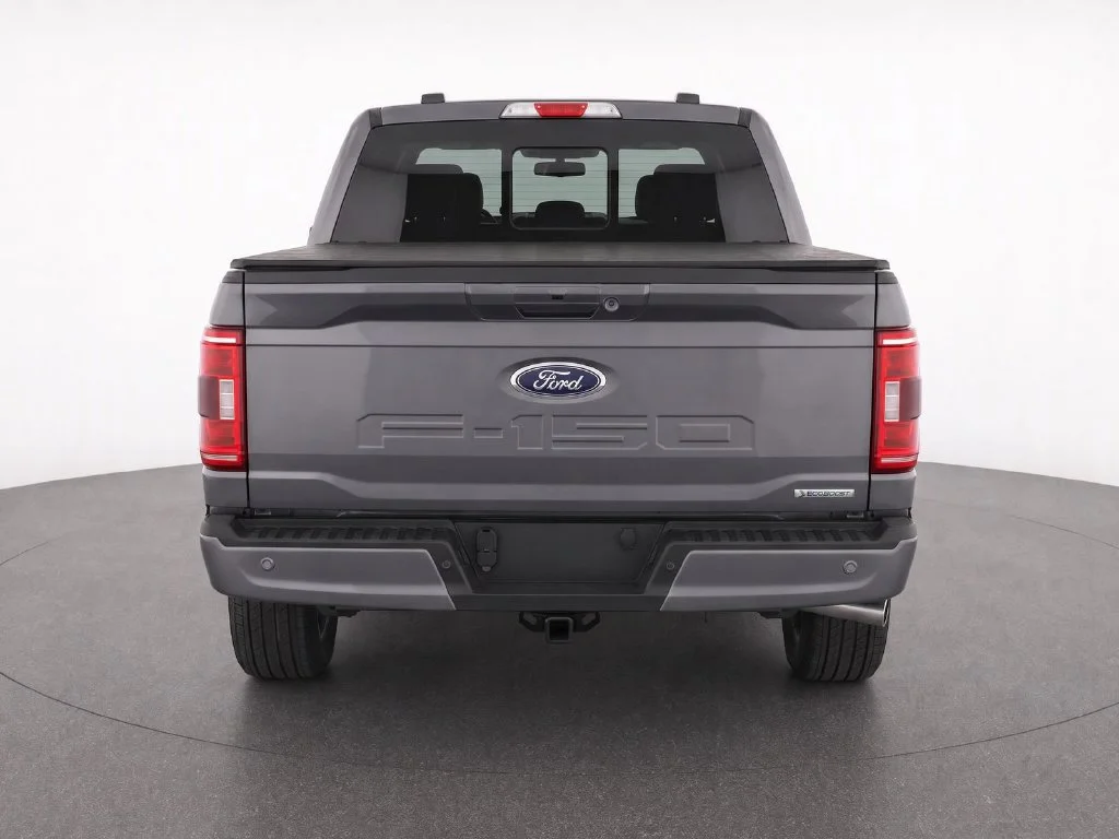Used 2022 Gray Ford XLT image 6