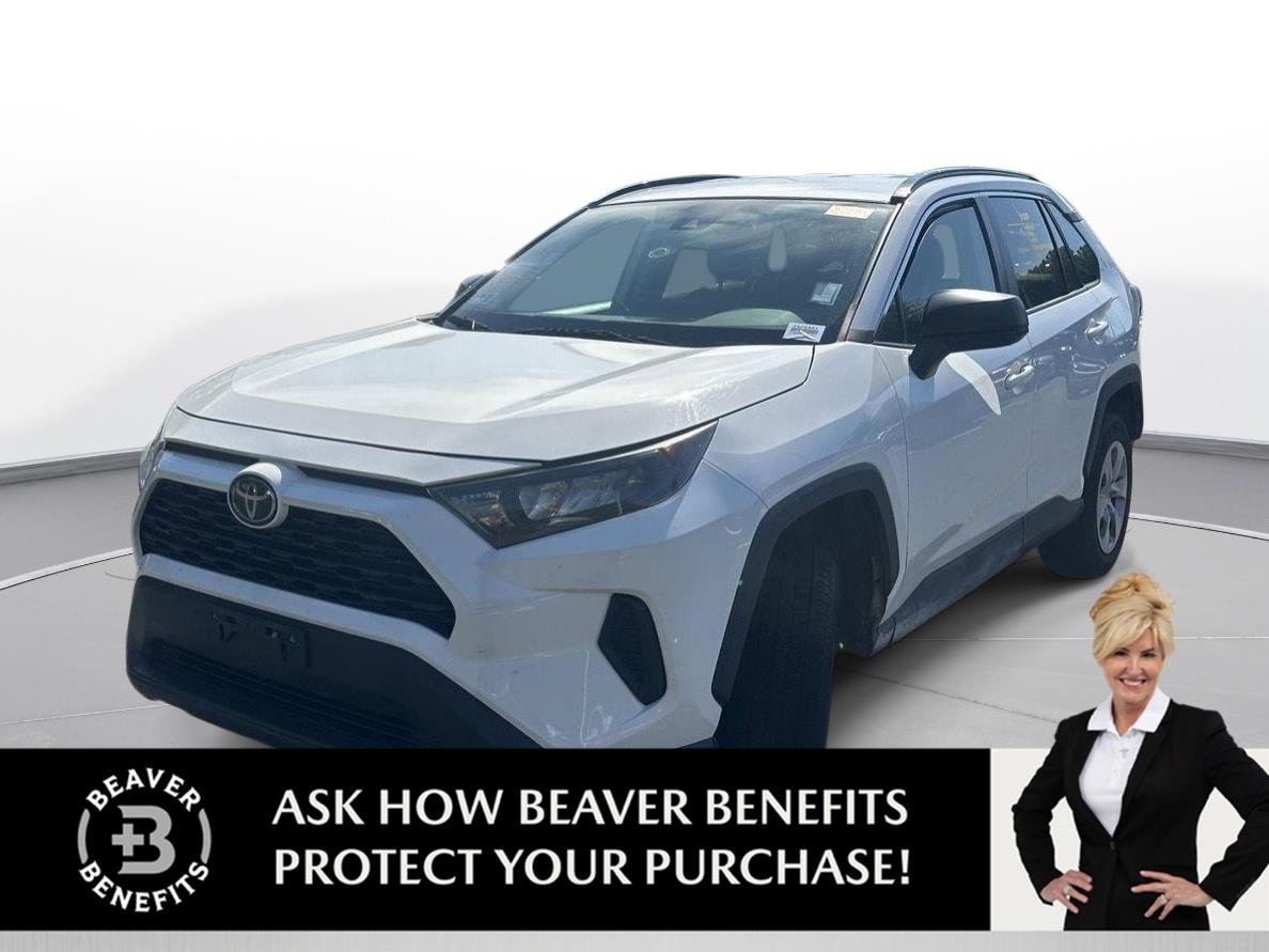 Used 2019 Super White Toyota LE image 1