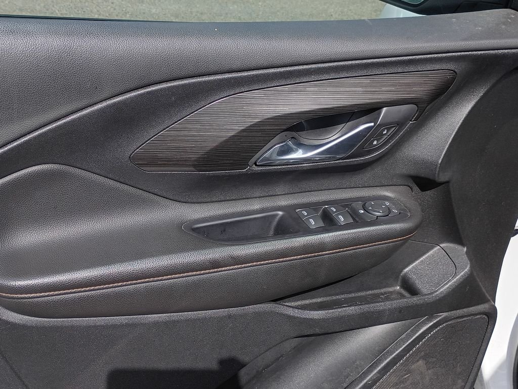 2020 GMC Terrain SLT - Photo 16