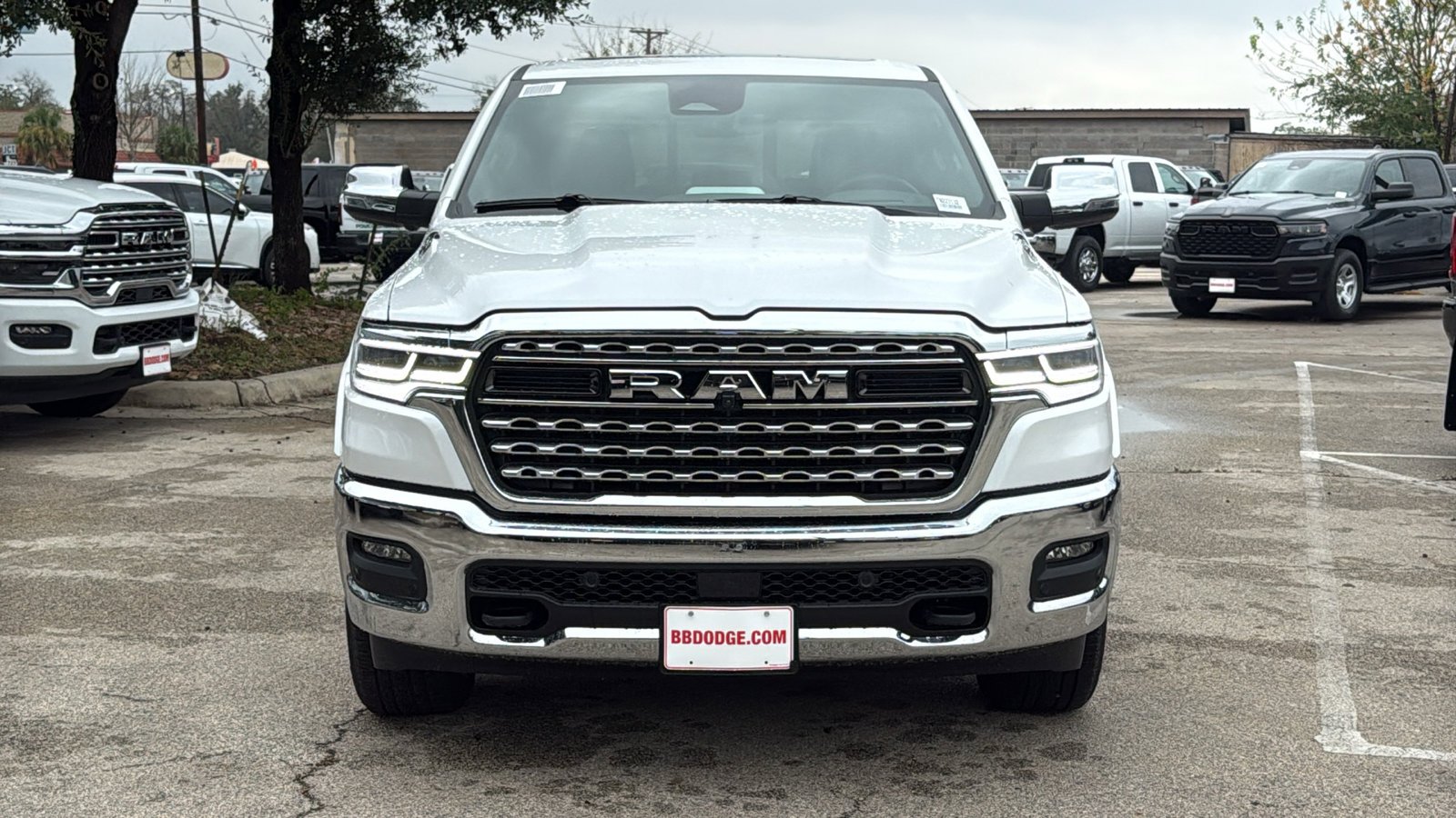 New 2026 Ivory White Tri-Coat Pearl-Coat Exterior Paint RAM Limited image 9