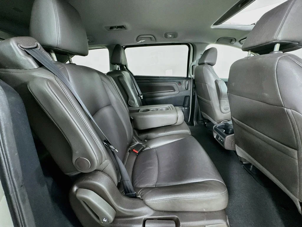 Certified Used 2018 White Honda EX-L image 38