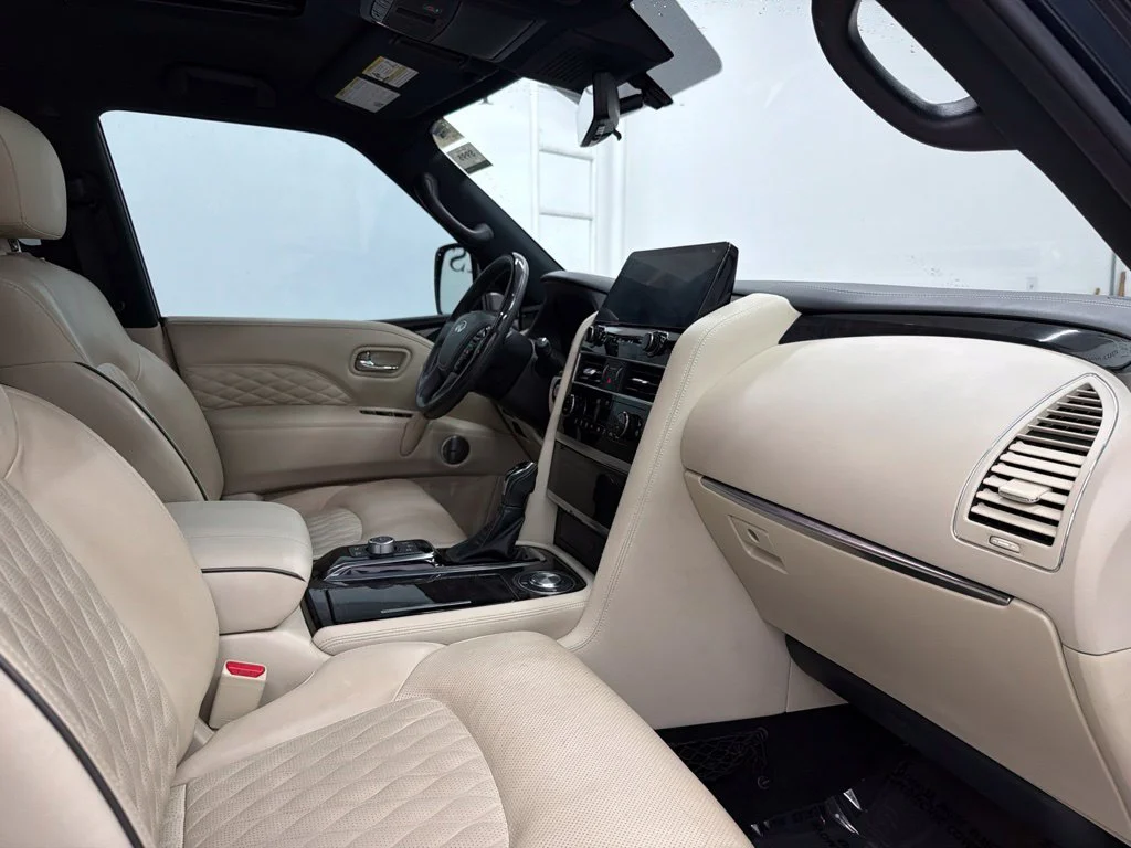 Used 2023 Blue INFINITI Sensory image 35