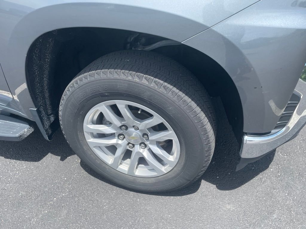 Used 2020 Gray Chevrolet LT image 7