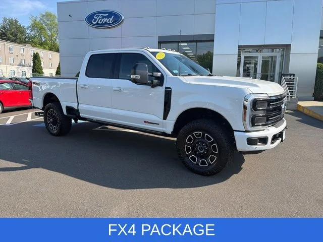 2025 Ford F-350 Platinum 4x4 Crew Cab 6-3/4' Box SRW's photo