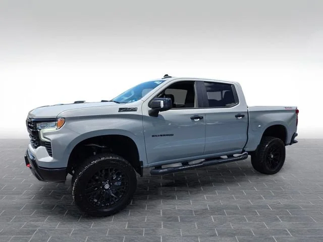 Used 2024 Slate Gray Metallic Chevrolet LT Trail Boss image 3