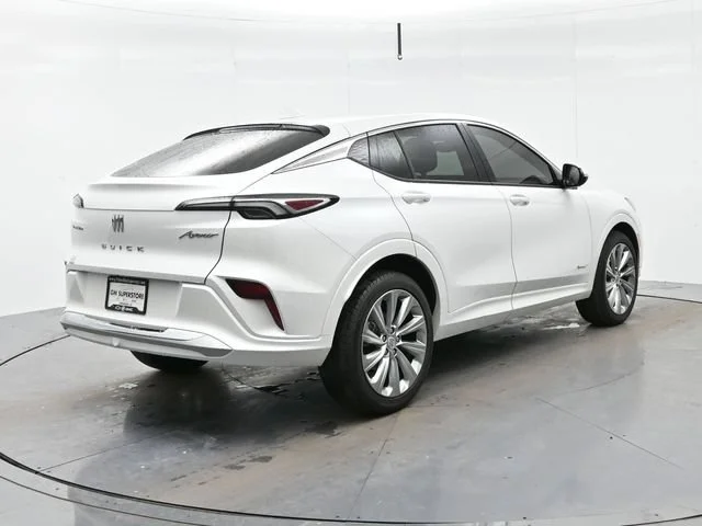 Used 2024 White Frost Tricoat Buick Avenir image 7