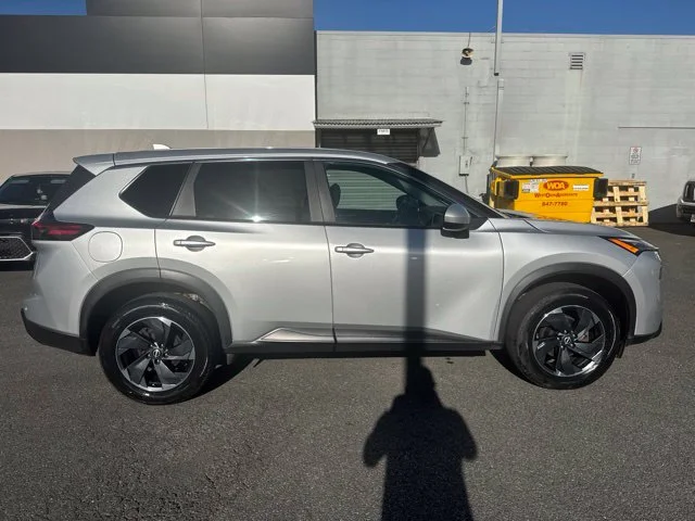 Used 2024 Silver Nissan SV image 6