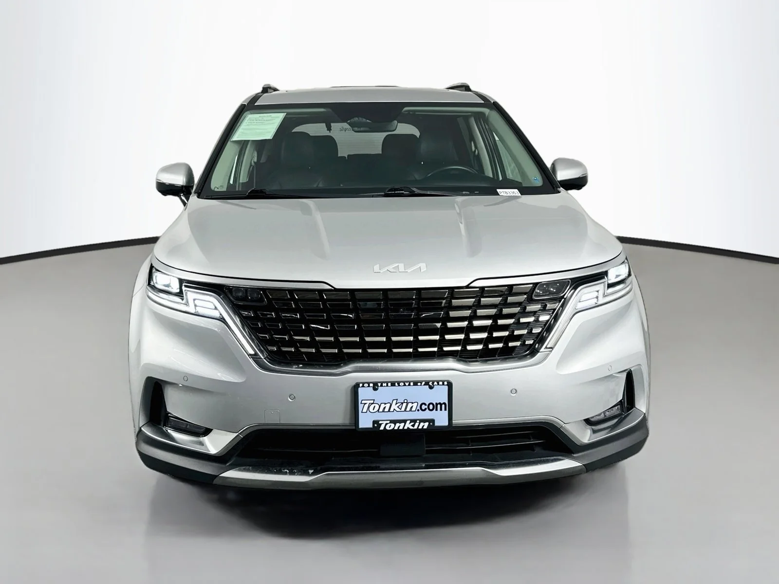 Used 2022 Ceramic Silver Kia SX Prestige image 2