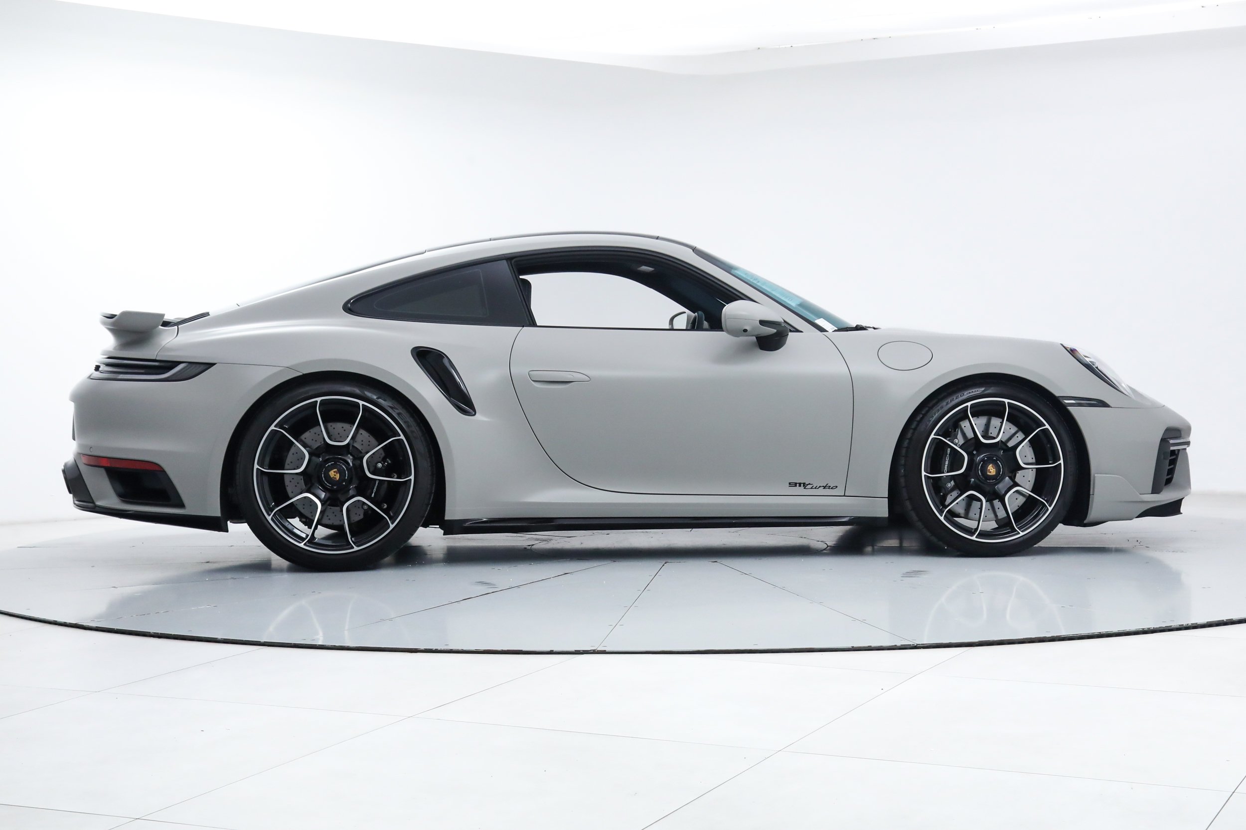 Used 2024 Gray Porsche Turbo Coupe image 6
