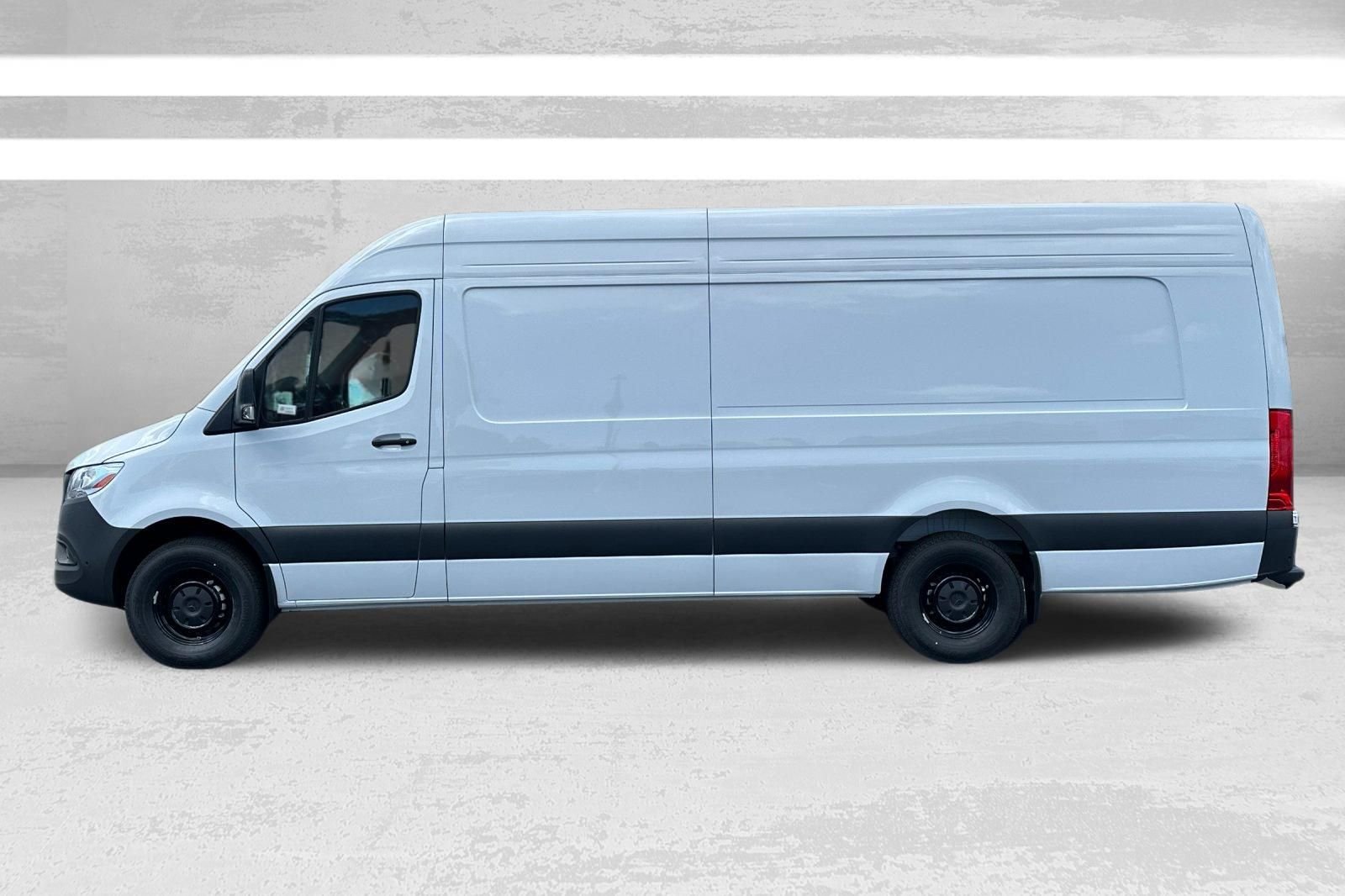 New 2026 White Mercedes-Benz Cargo 170 WB image 7