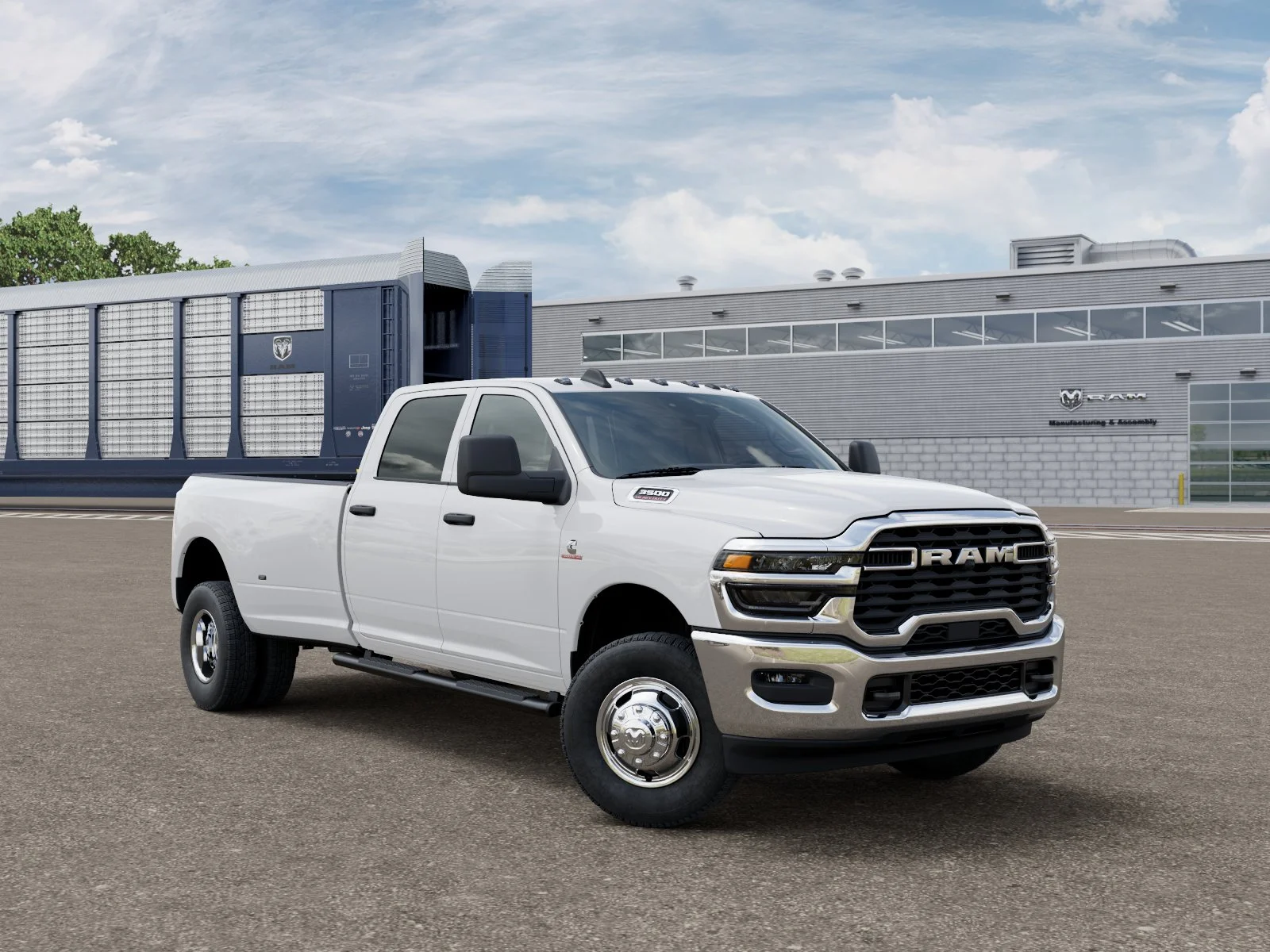 New 2026 Bright White Clear-Coat Exterior Paint RAM Tradesman image 3