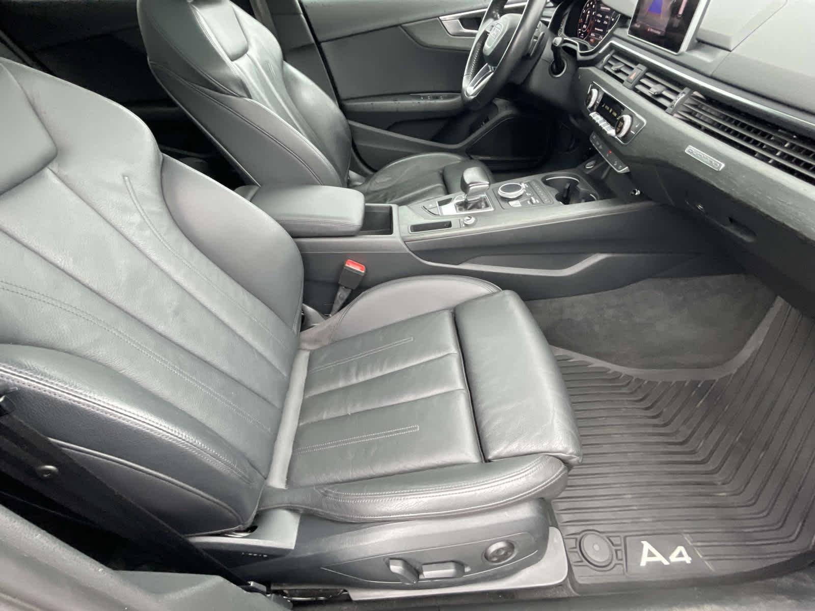 Used 2017 Brilliant Black Audi Premium Plus image 27