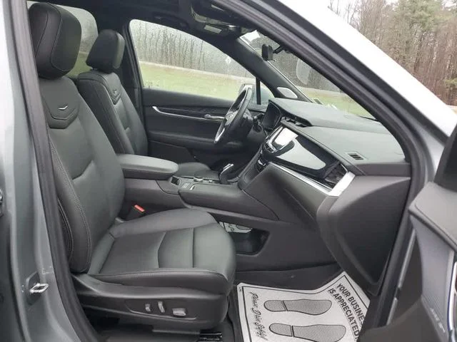 Used 2023 Silver Cadillac Premium Luxury image 24
