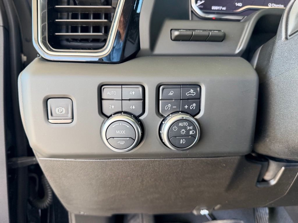 Used 2024 Black GMC Denali Ultimate image 19