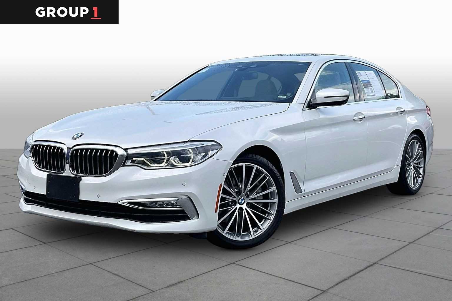 2017 BMW 5 Series 540i xDrive Sedan's photo