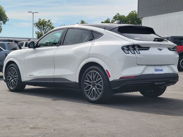 New 2026 Star White Metallic Tri-coat Ford Premium image 2