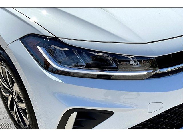 New 2026 Pure White Volkswagen 1.5T S image 29
