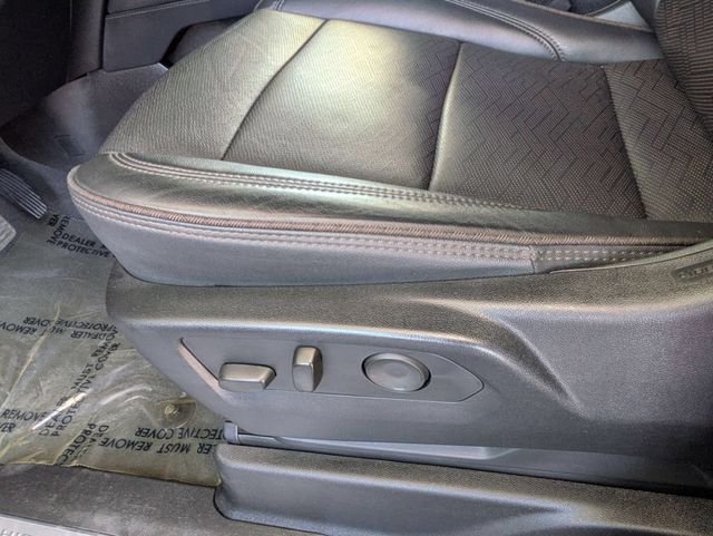 Used 2023 Summit White Chevrolet High Country image 24