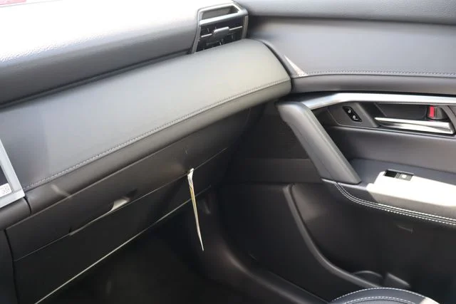 New 2026 Jet Black Mica Mazda 2.5 S Premium Plus AWD image 17