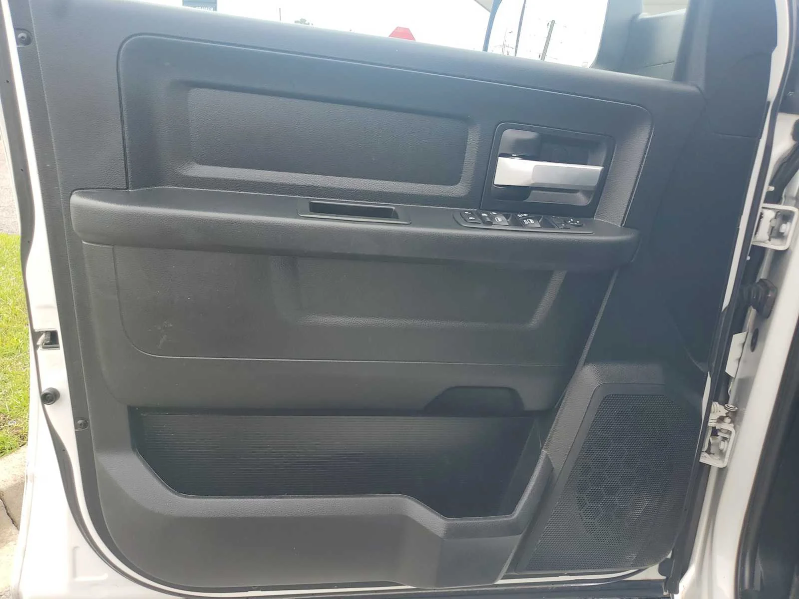 Used 2019  Ram Tradesman image 15
