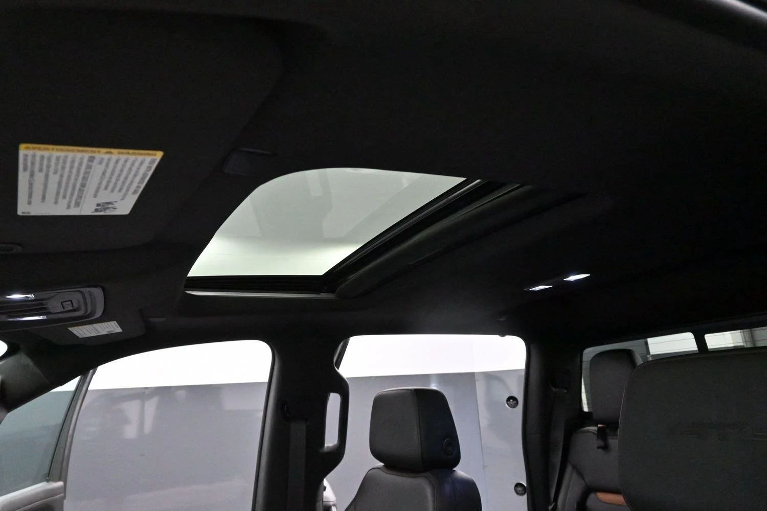 Used 2020 ONYX BLACK GMC AT4 image 29