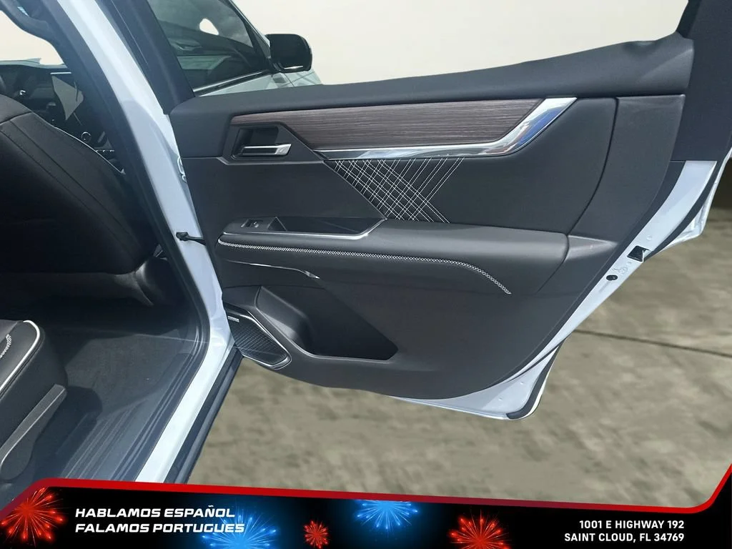 New 2026 Glacier White Tricoat GMC Denali image 28