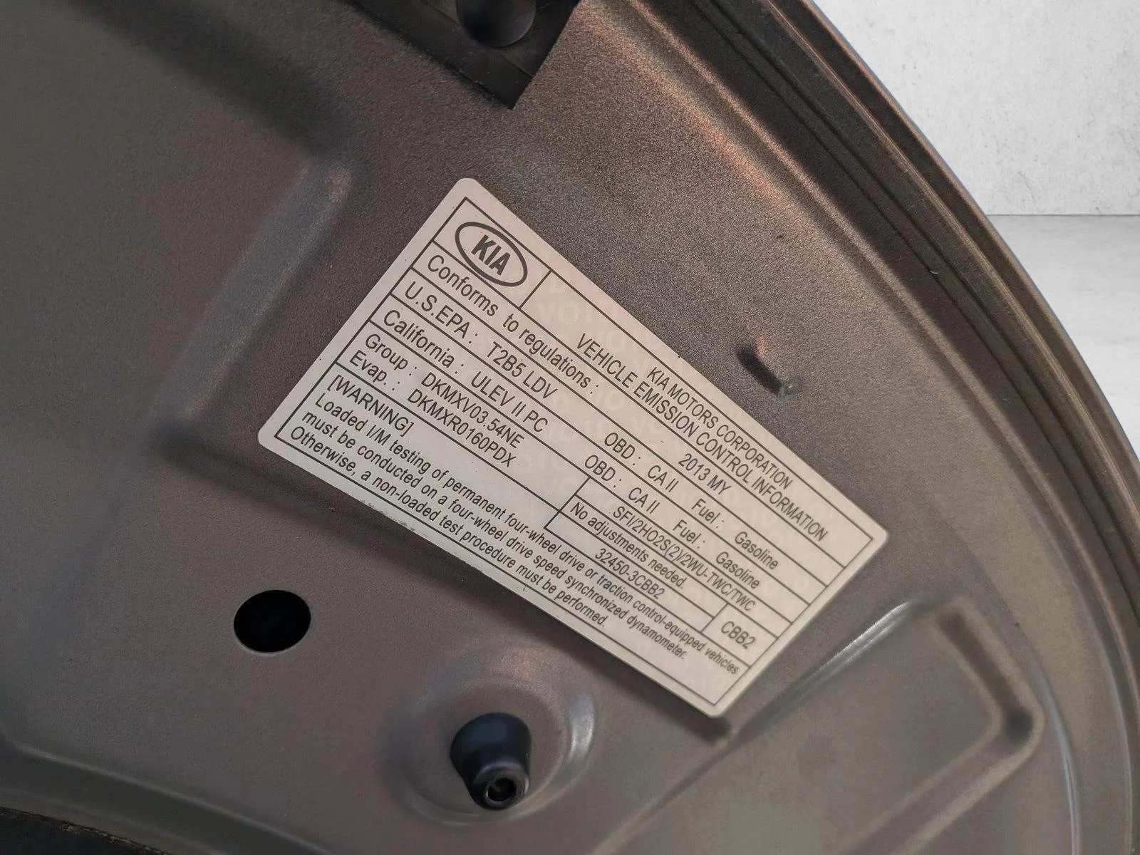 Used 2013 Titanium Silver Kia LX image 23
