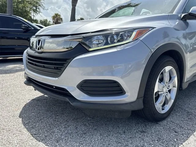 Used 2021 Lunar Silver Metallic Honda LX image 10