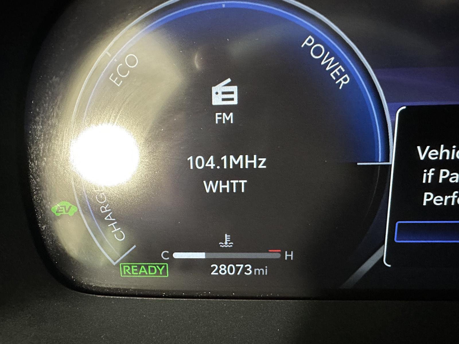 Used 2023 Oxygen White Toyota XLE image 19