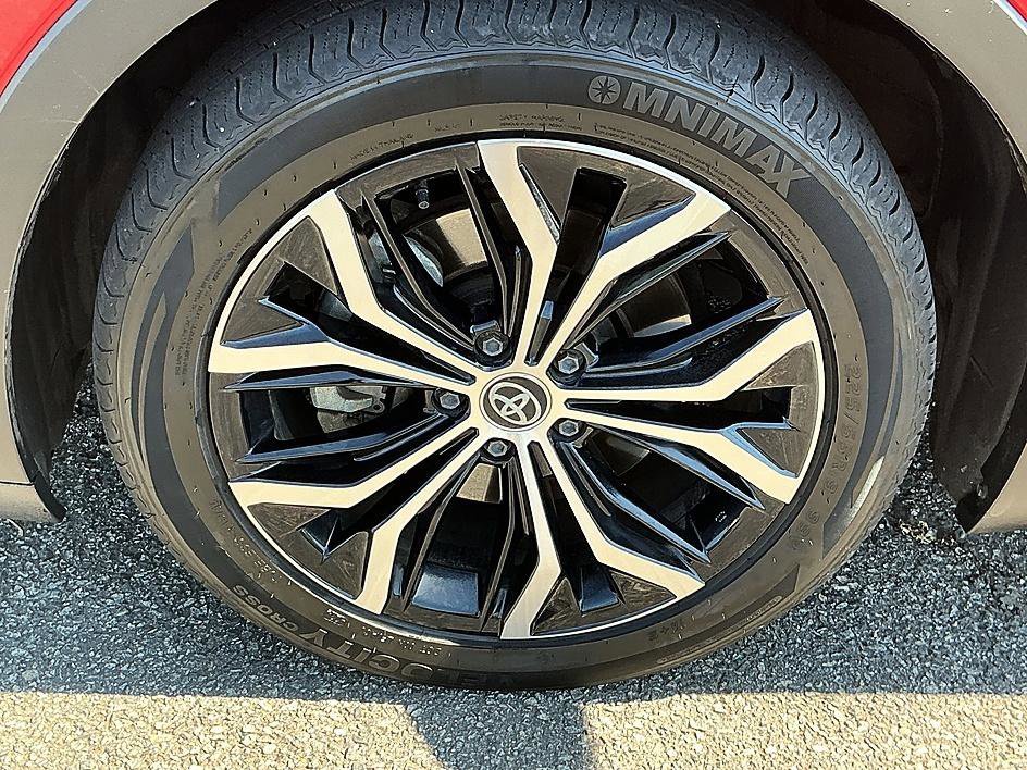 Used 2023 Red Toyota XLE image 10