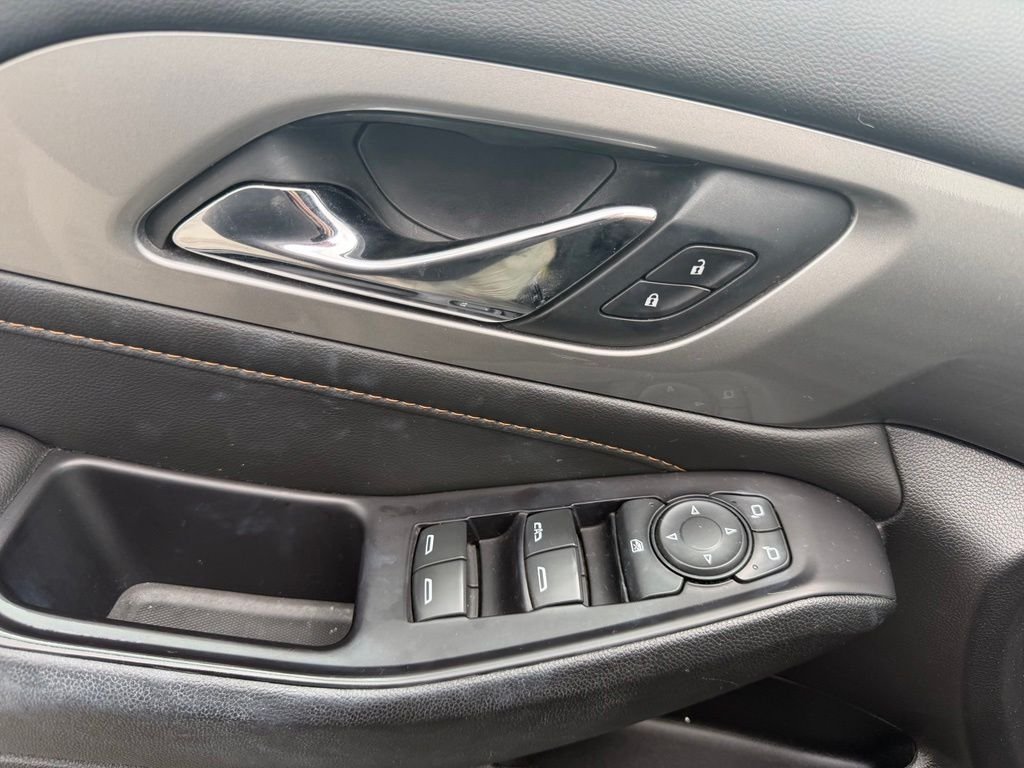 Used 2020 Blue Chevrolet LT image 11