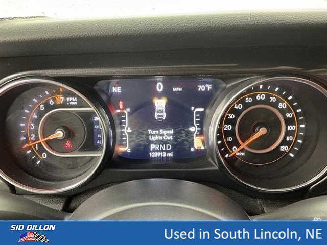 Used 2019 Bright White Clearcoat Jeep Sport Altitude image 11