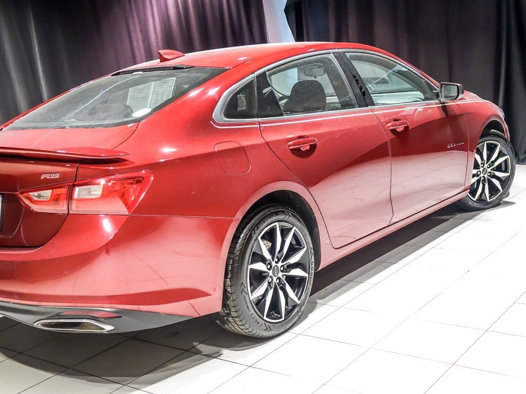 2022 CHEVROLET MALIBU - Image 11