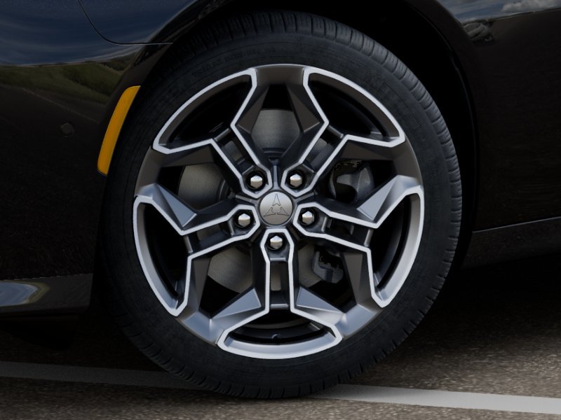 New 2026 Diamond Black Crystal Pearlcoat Dodge R/T Plus image 25