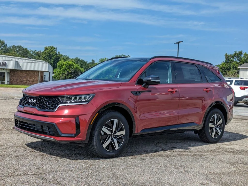 New 2023 RED Kia S FWD image 7