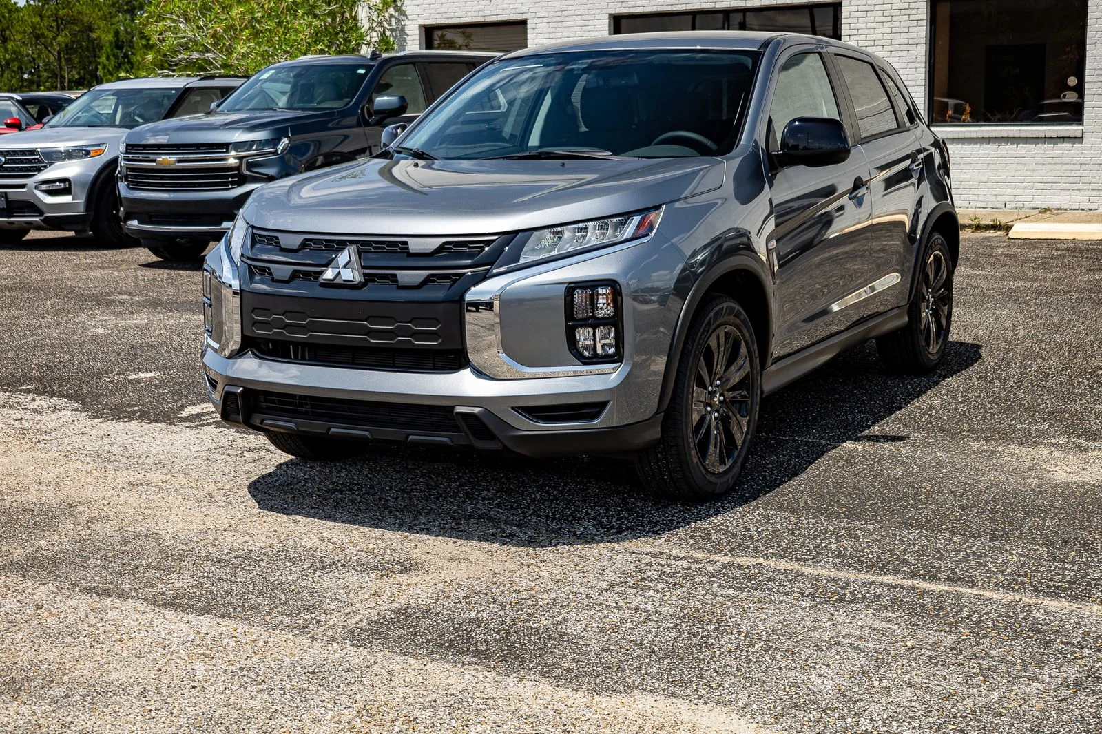 2026 Mitsubishi Outlander Sport 2.0 LE AWC CVT's photo