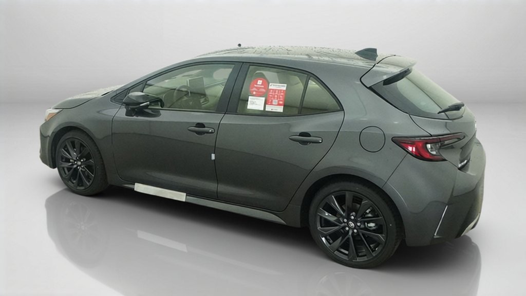 New 2027 Magnetic Gray Metallic Toyota XSE image 15