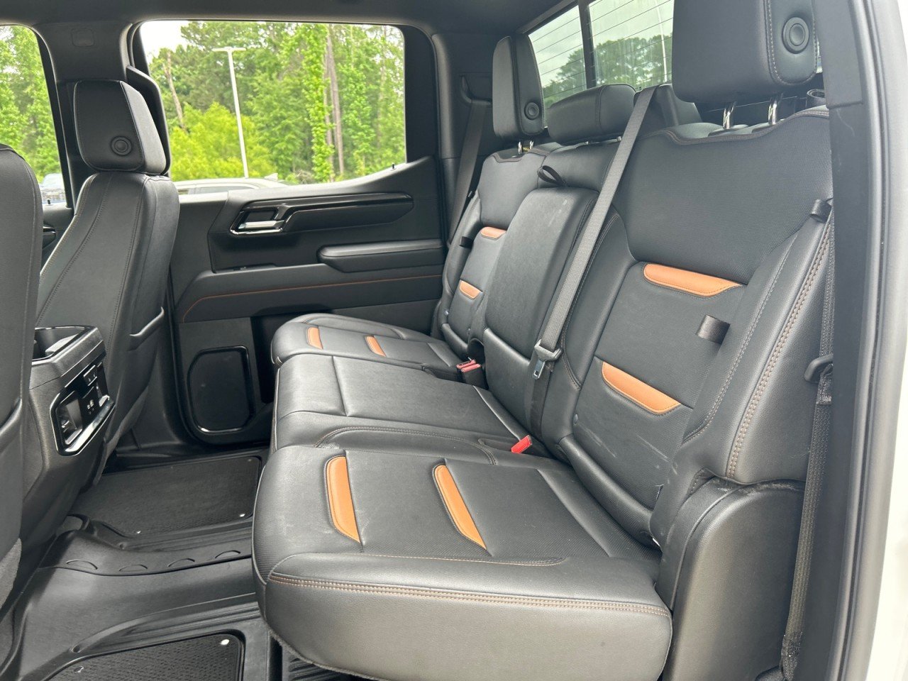 Used 2025 Summit White GMC AT4 image 19