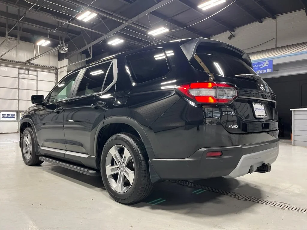 2024 Honda Pilot EX-L - Photo 44