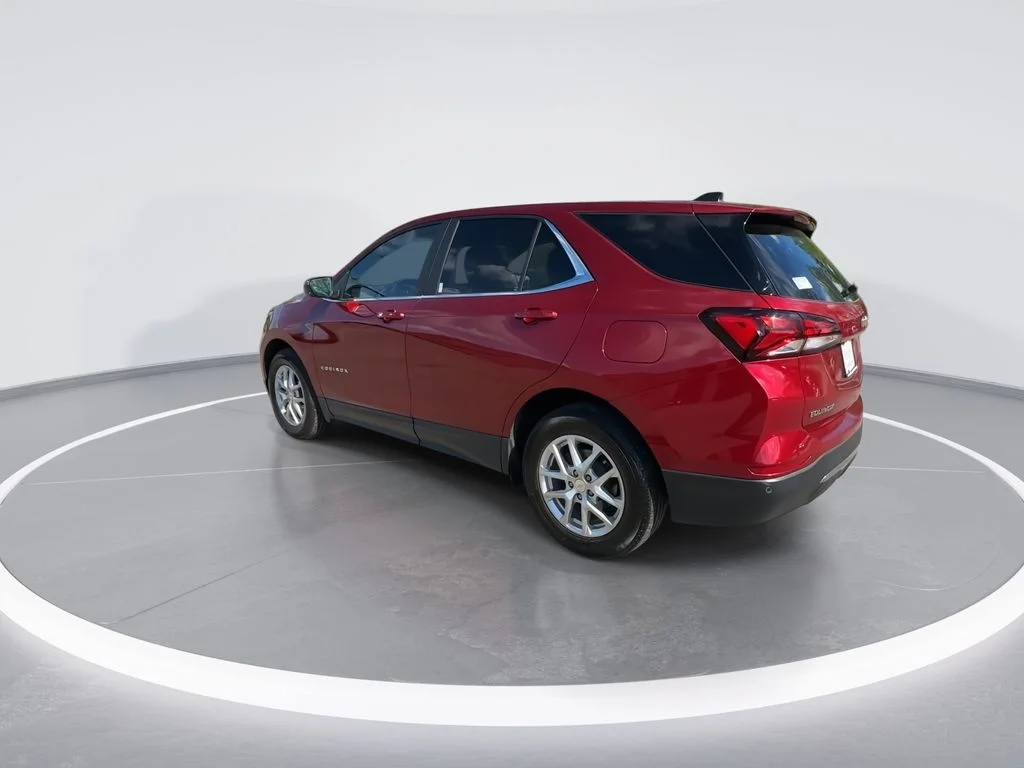 Used 2023 Red Chevrolet LT image 6
