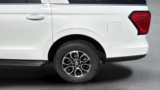 Used 2024 White Ford XLT image 32